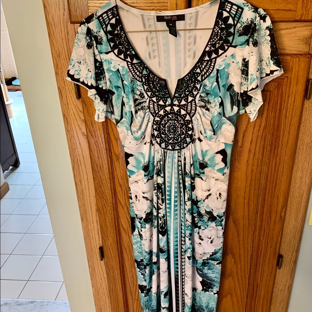 Style & Co Maxi Dress Cap Sleeve Pullover Lace/Rhinestone Trim Elastic Waist
